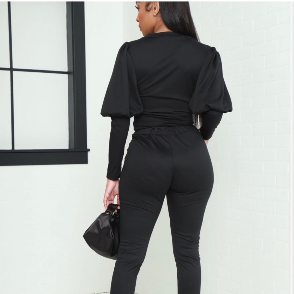 SwankAPosh- Diary power sleeve jogger set